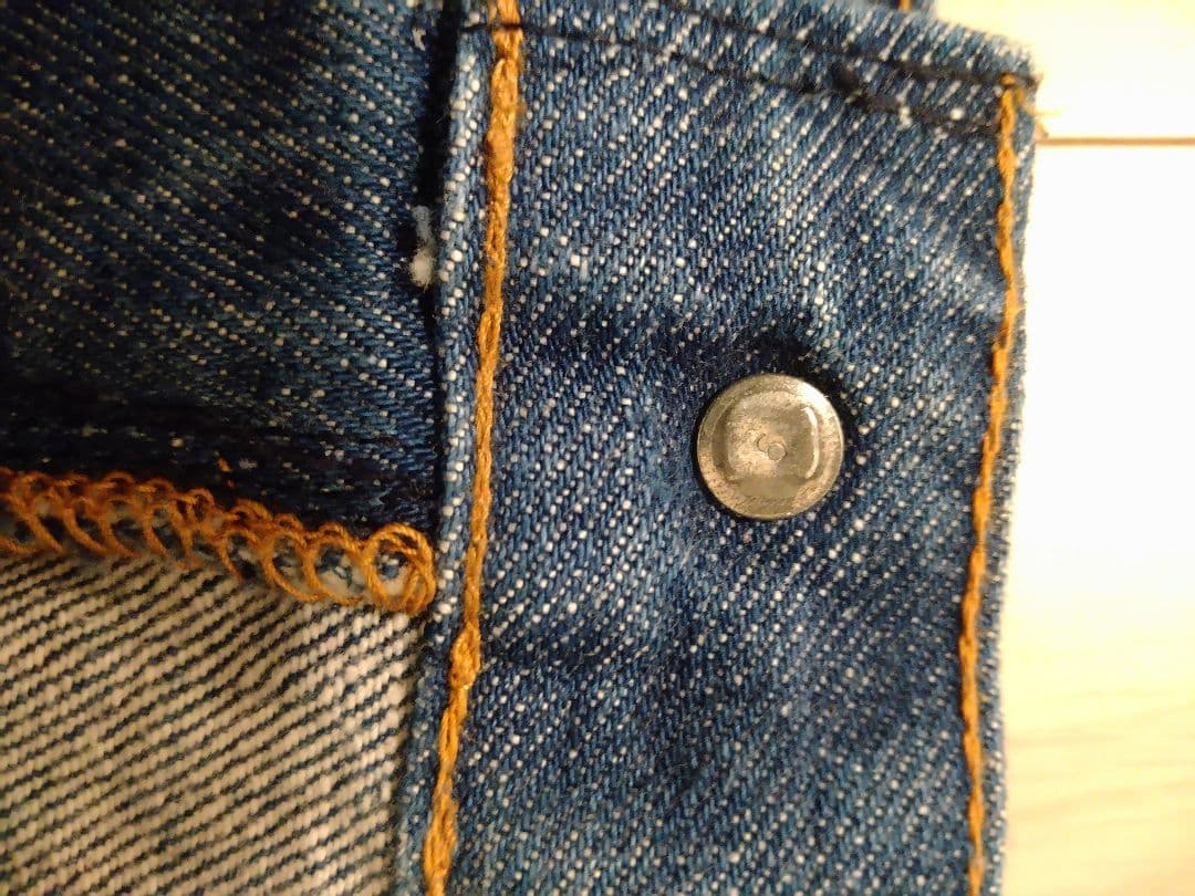 70Sリーバイス　ブーツカット・フレアデニム