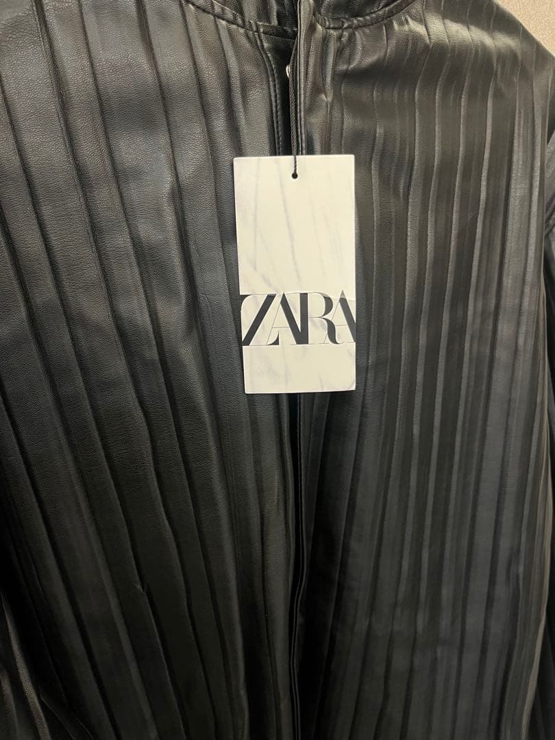 ⭐️最終お値下げ⭐️ ZARA プリーツフェイクレザージャケット&パンツ セット