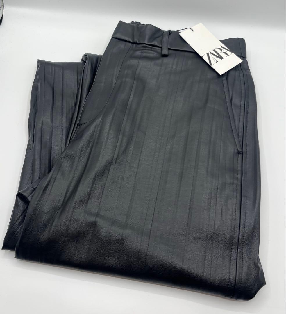 ⭐️最終お値下げ⭐️ ZARA プリーツフェイクレザージャケット&パンツ セット