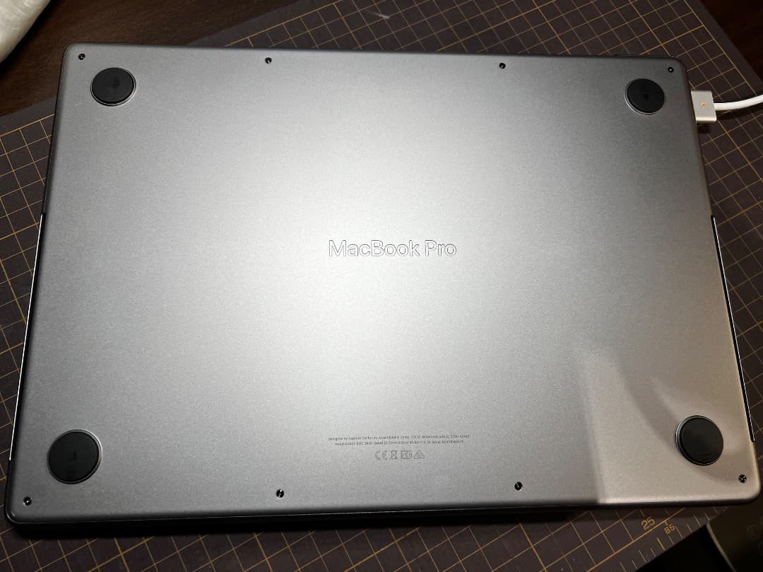 MacBook Pro 14インチ 2021 M1 Pro 16GB 512GB