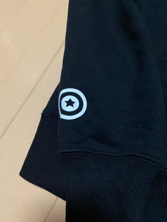 シャークパーカー