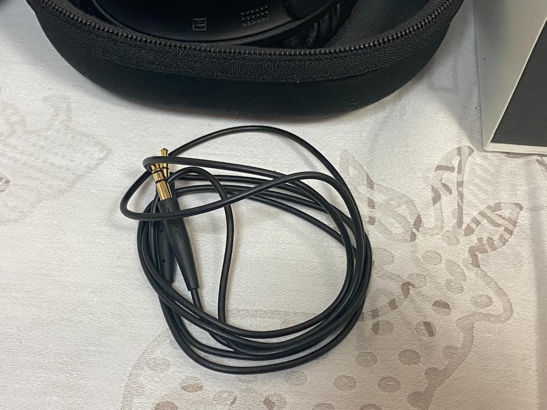 Bose Quiet Comfort 35 II ワイヤレスヘッドセット