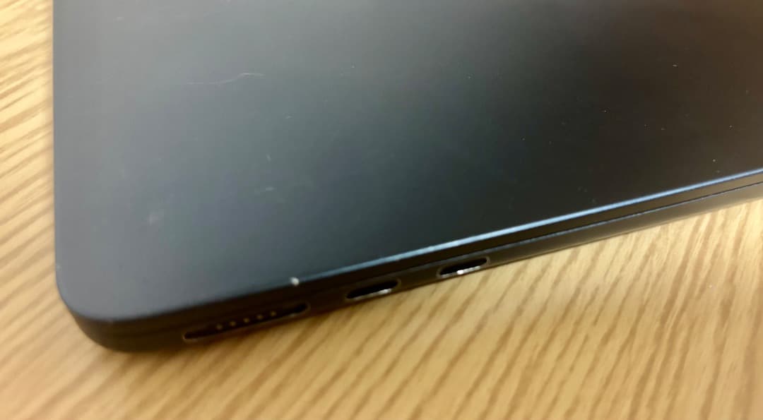 MacBook Air 13インチ MLY33J/A ※US配列キーボード