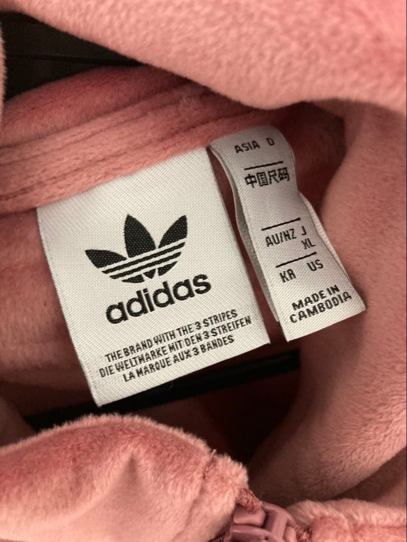 ★adidas 重盛さと美さん着用 スウェット トップス ベロア 完売品