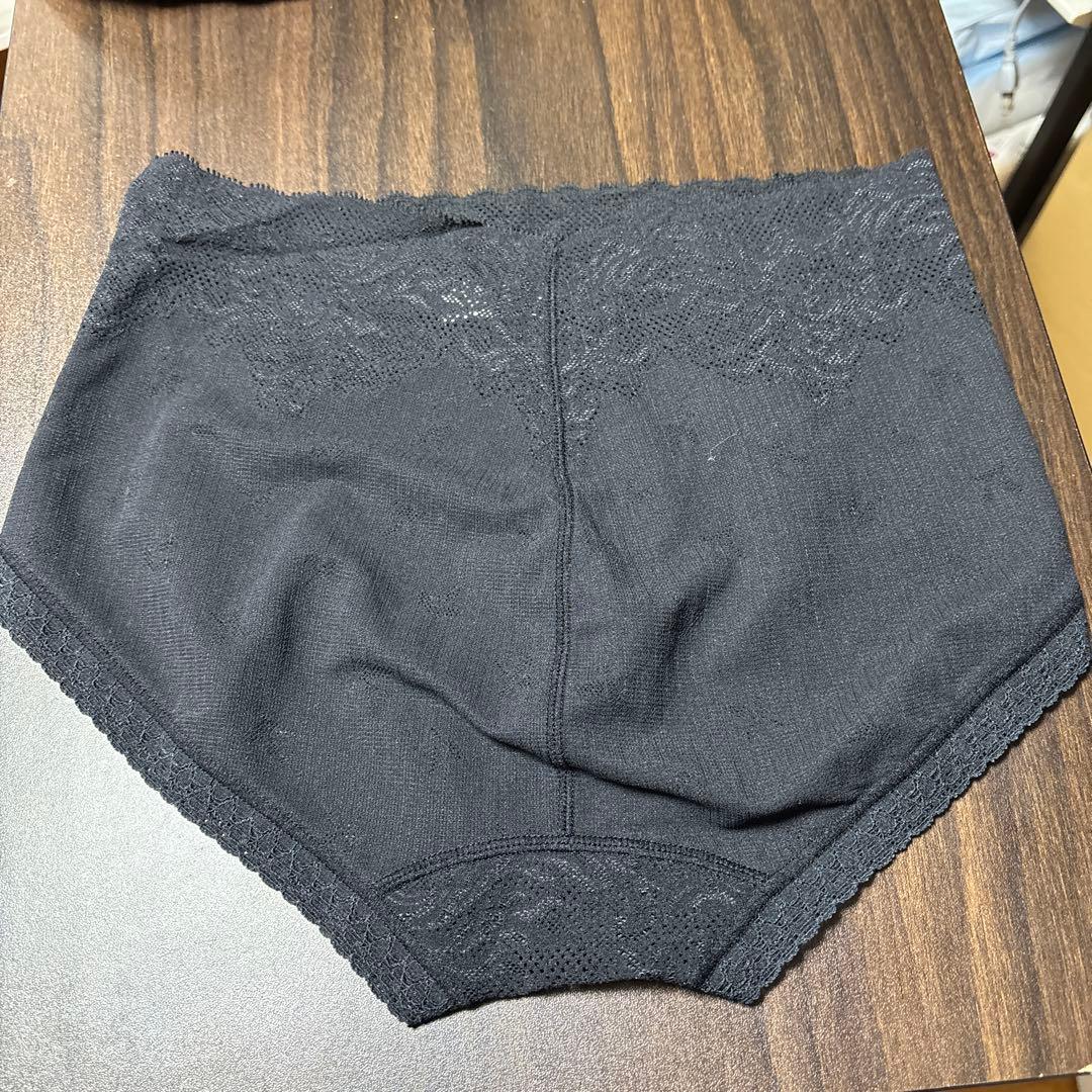 MARUKO カーヴィシャス　ショーツ 黒　4枚　Mサイズ