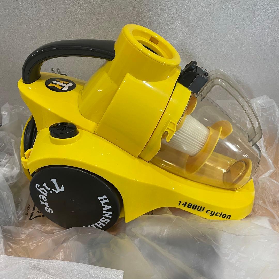 阪神タイガースサイクロン掃除機　1200W 強力吸引掃除機