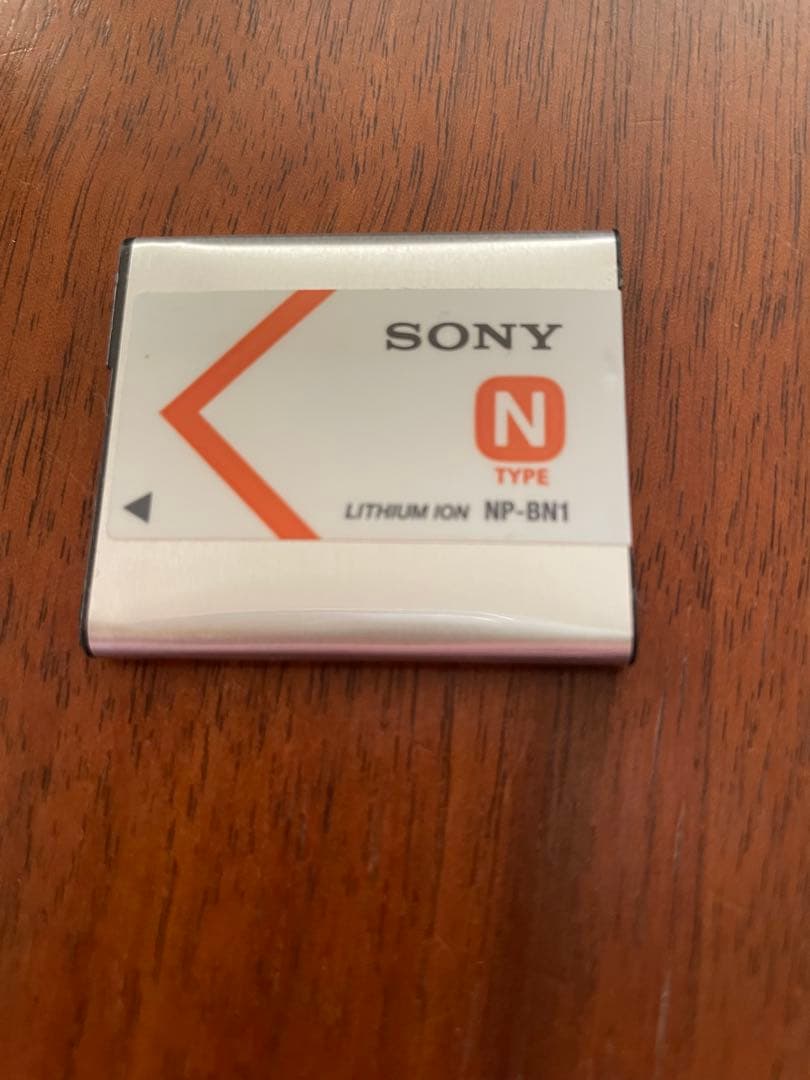 SONY Cyber-shot ピンク 5倍光学ズーム