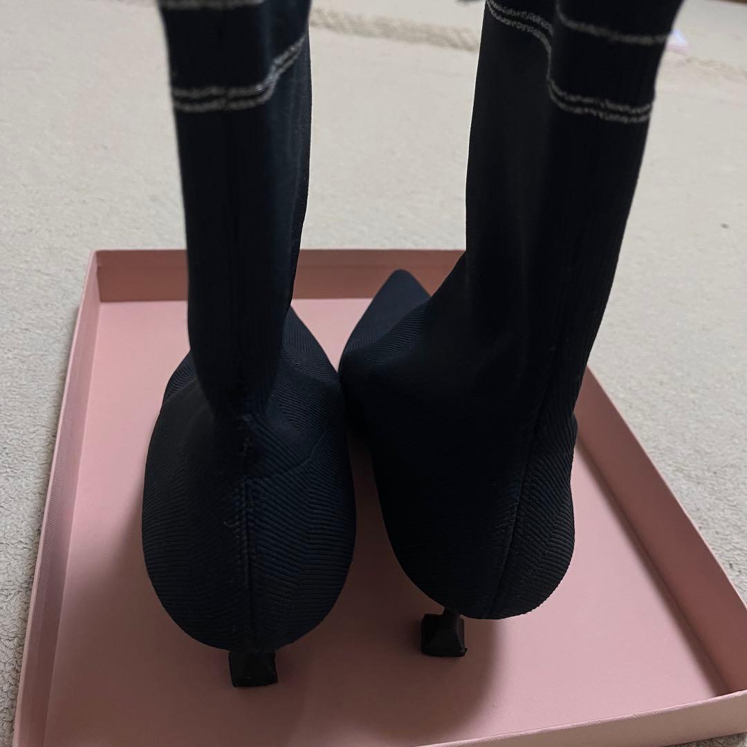 MIUMIU ロゴ ラメ シルバー ニット ソックスブーツ371/2