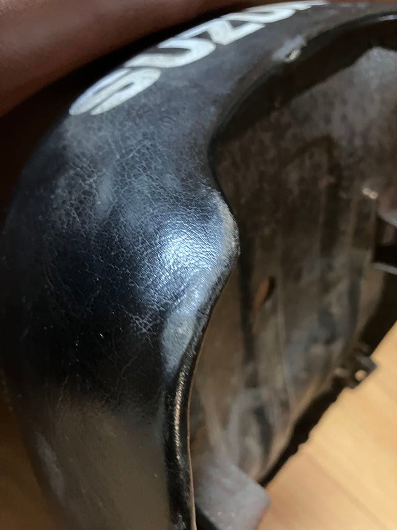 スズキ・TS250ハスラー　TS2504シート タックロール張替え