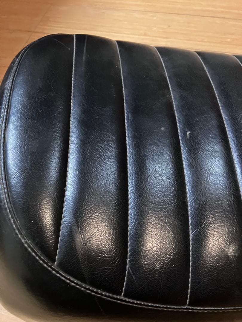 スズキ・TS250ハスラー　TS2504シート タックロール張替え