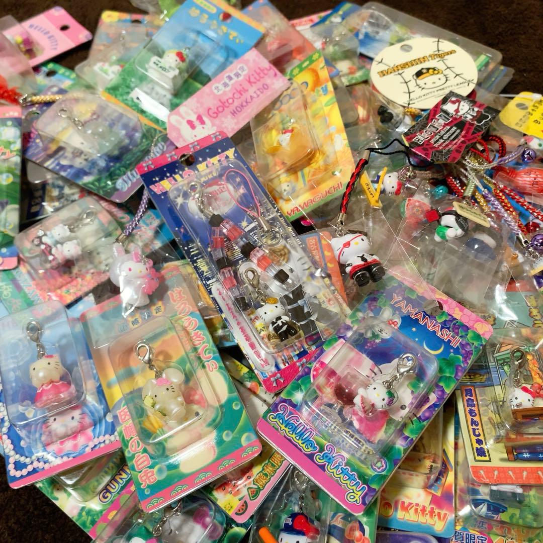 ヒ*マ様 ご当地キティ　68個　根付　ファスナーマスコット　パンク/新宿ver.
