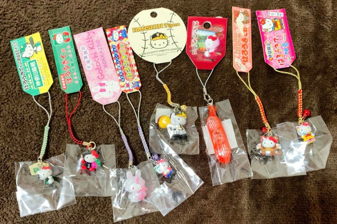 ヒ*マ様 ご当地キティ　68個　根付　ファスナーマスコット　パンク/新宿ver.