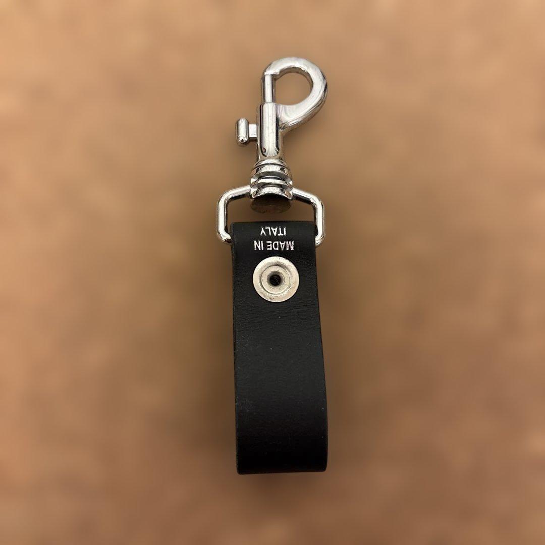 Supreme ブラックレザーキーホルダー