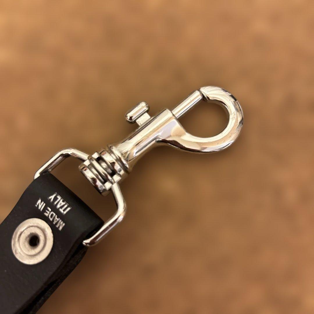 Supreme ブラックレザーキーホルダー