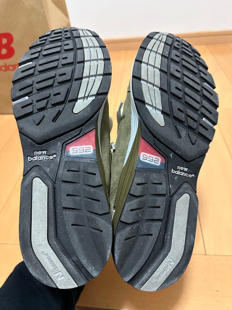 New Balance U992GLオリーブ