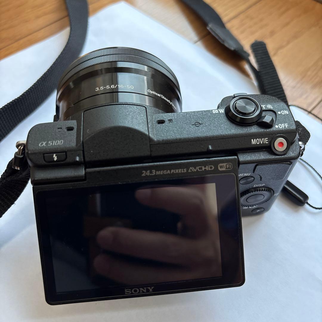 SONY α5100 E 16-50mm レンズ付き