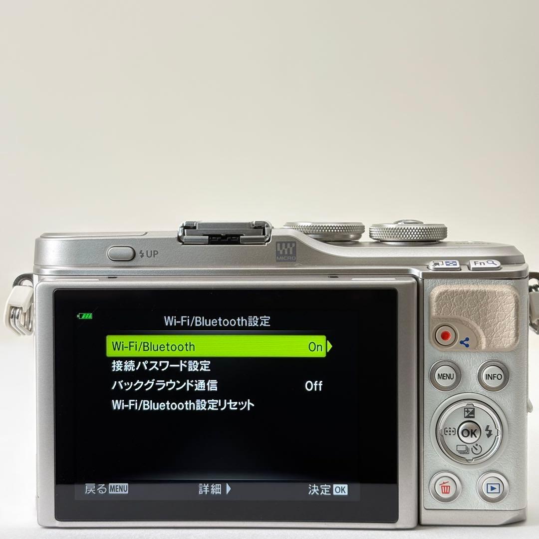 OLYMPUS PEN E-PL9 レンズキット Wi-Fi搭載