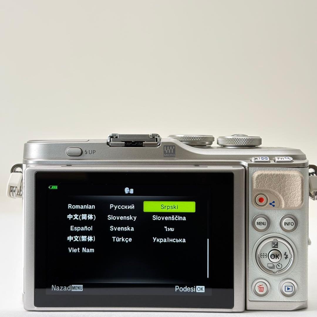 OLYMPUS PEN E-PL9 レンズキット Wi-Fi搭載