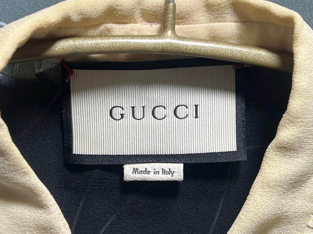 GUCCI シルクブラウス