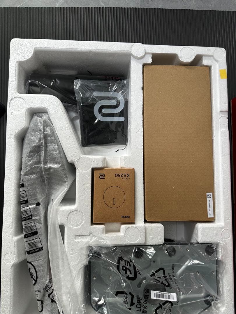 BenQ XL2546K ゲーミングモニター