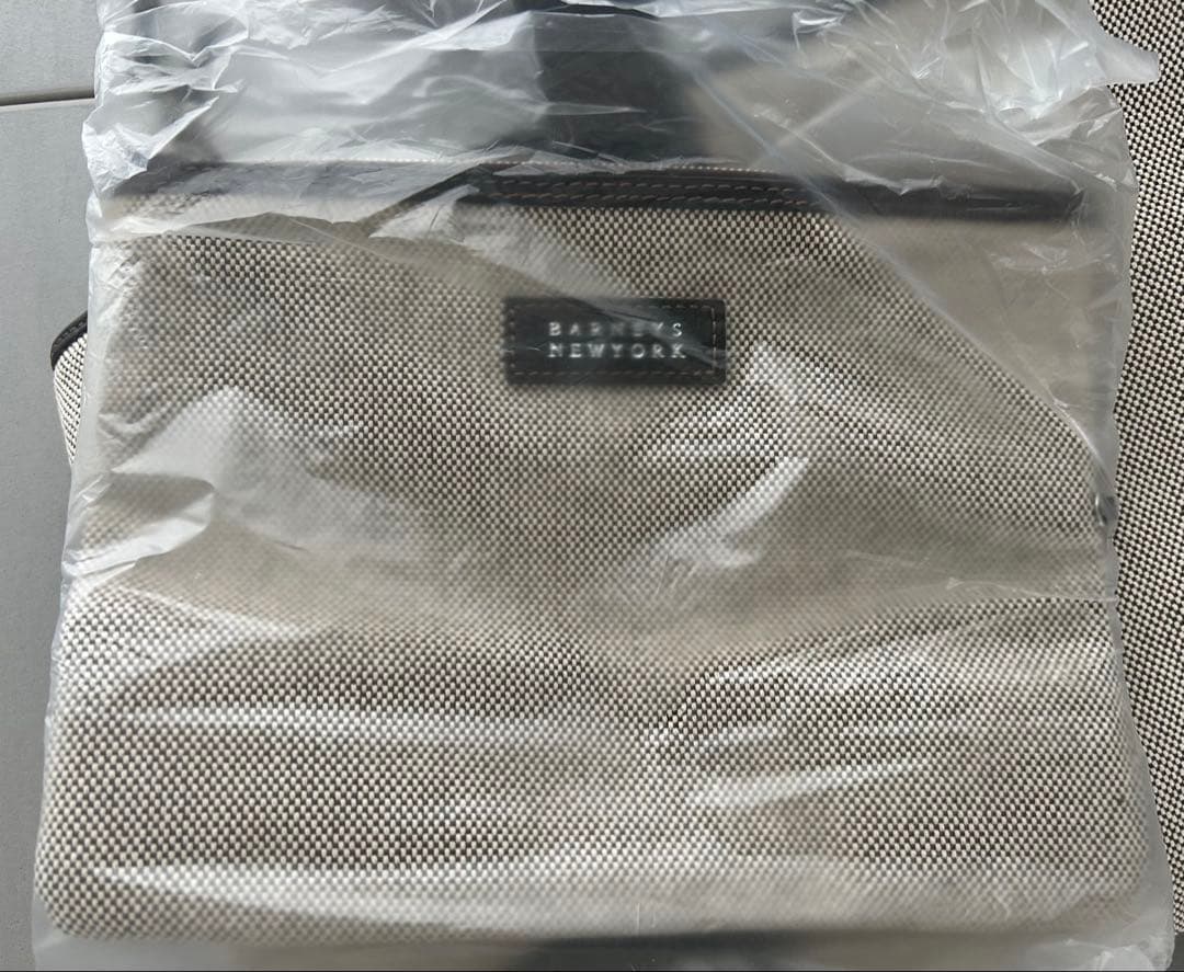 バーニーズニューヨーク　Barneys NewYork バッグ