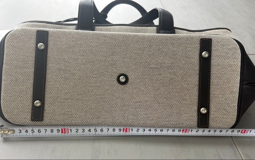 バーニーズニューヨーク　Barneys NewYork バッグ