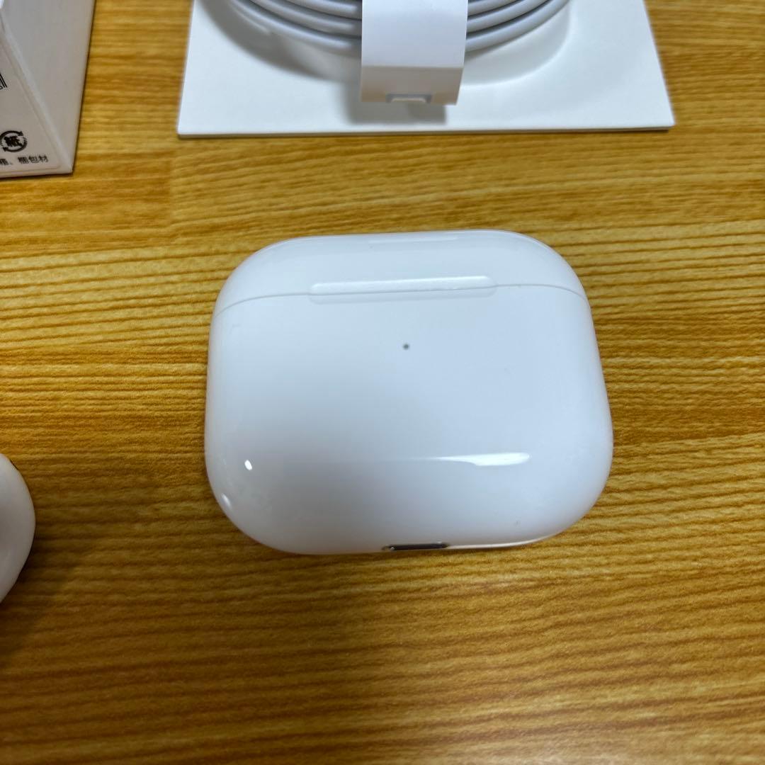 Air pods 第3世代　本体