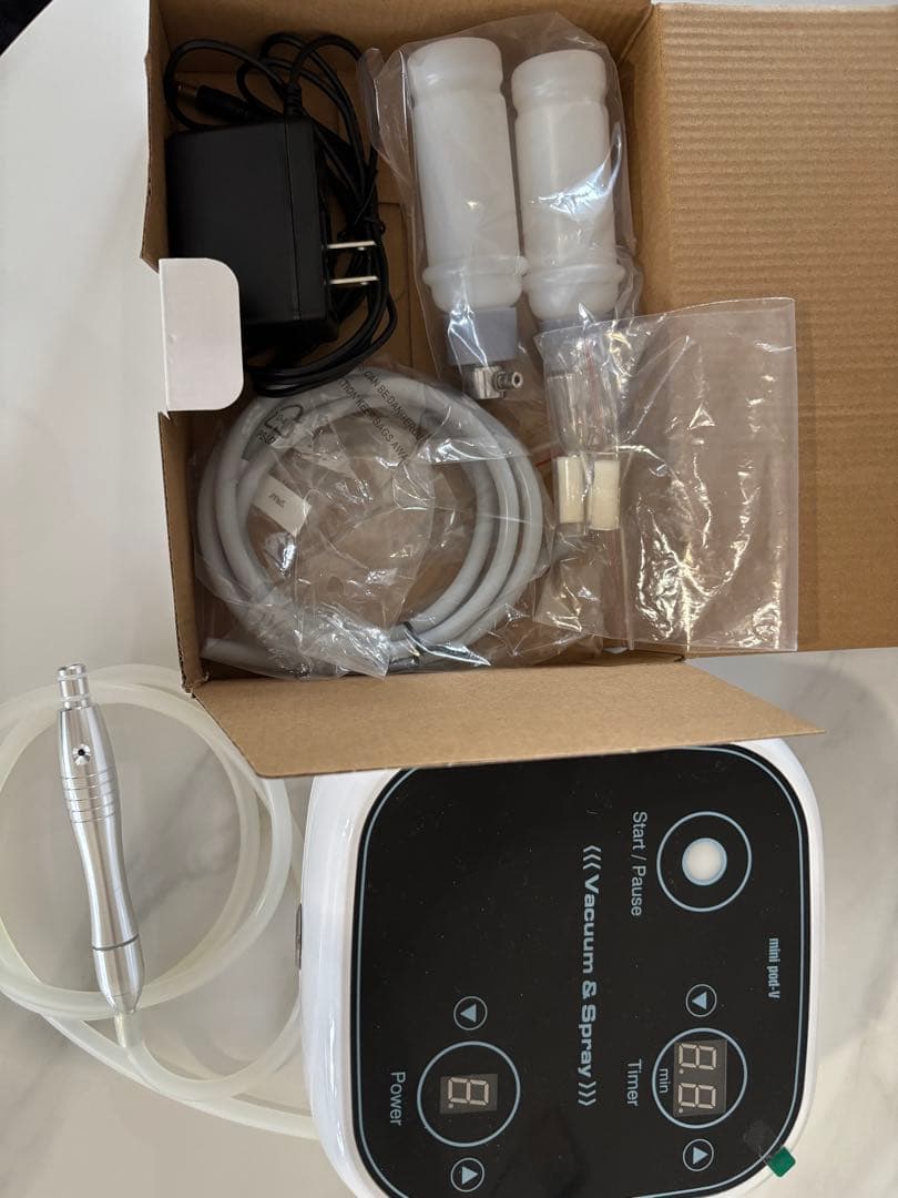 ひけぽち　毛穴吸引器　＆スプレー美顔器 mini pod-V