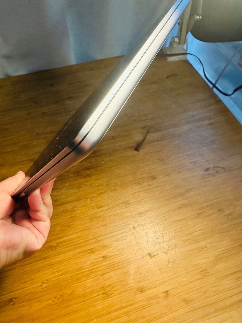 MacBook本体 MacBook Air M2 16GB 513GB SSD