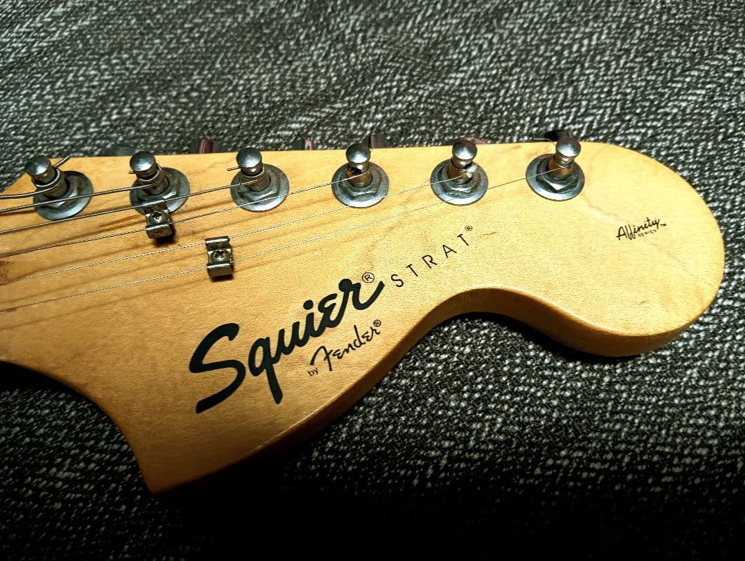 Squier by Fender スクワイヤー フェンダー ストラト