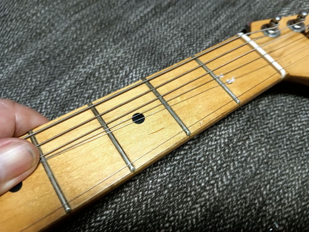Squier by Fender スクワイヤー フェンダー ストラト