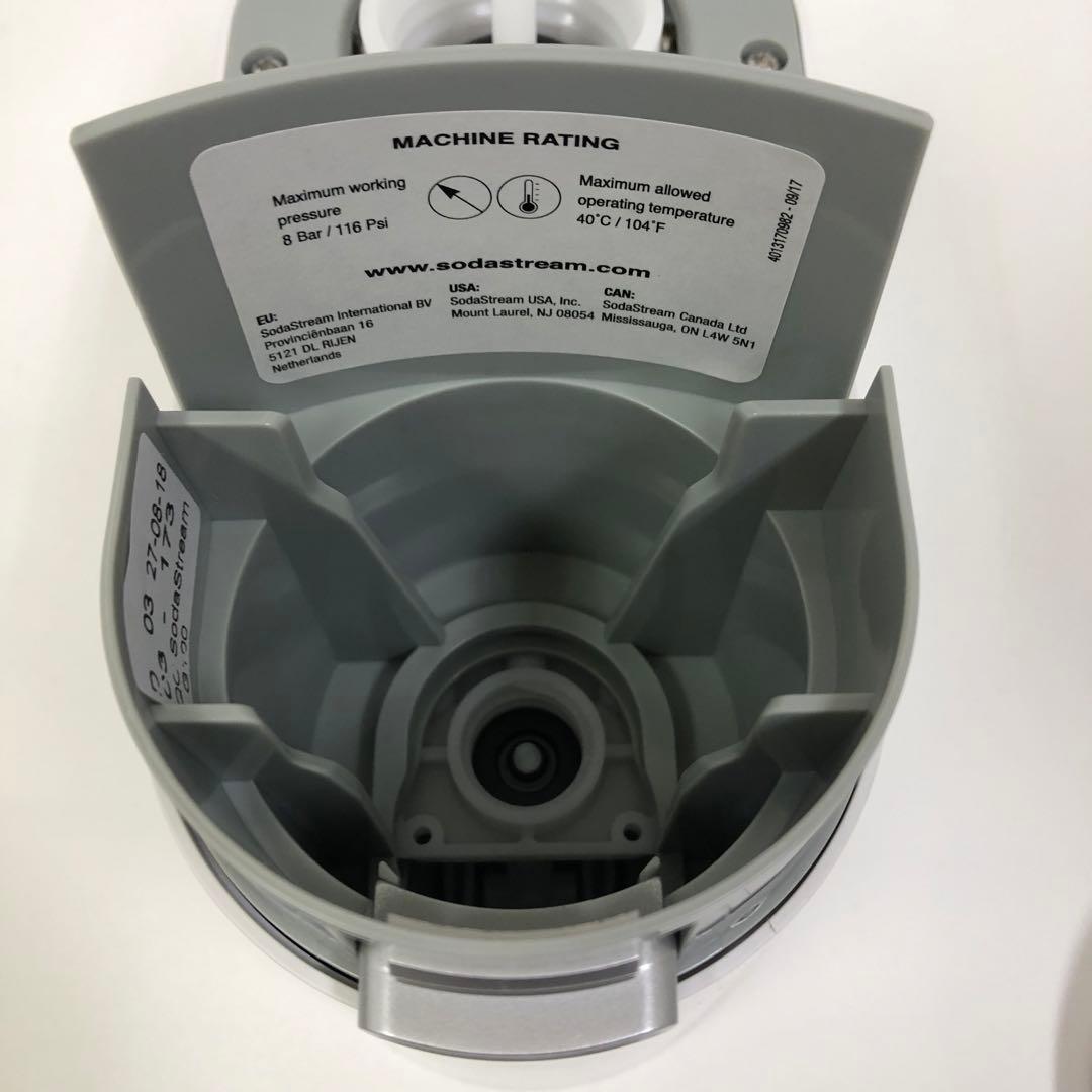 Y94-2 sodastream GENESIS DELUXE ソーダストリーム