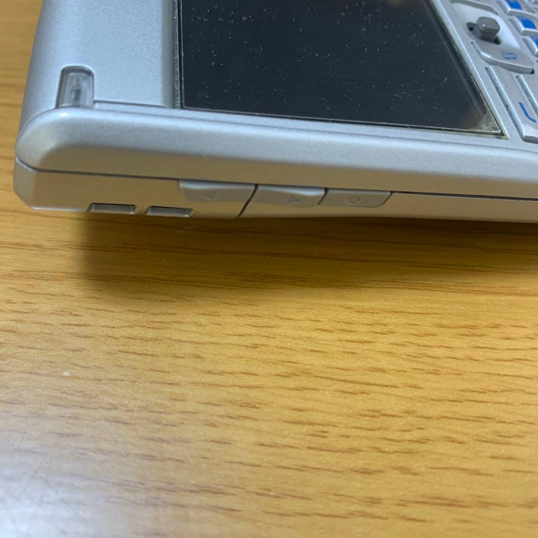 携帯電話本体 NOKIA E61