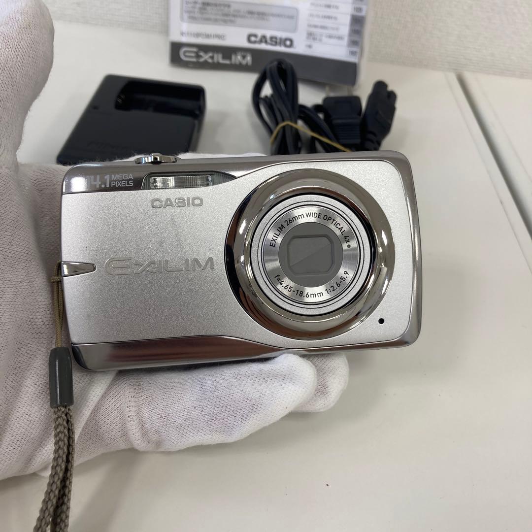 CASIO EX-Z550 コンパクトデジタルカメラ