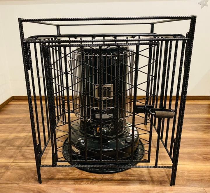 トヨトミ KS-67H ストーブガード 菱形デザイン 異形鉄筋無骨 ハンドメイド