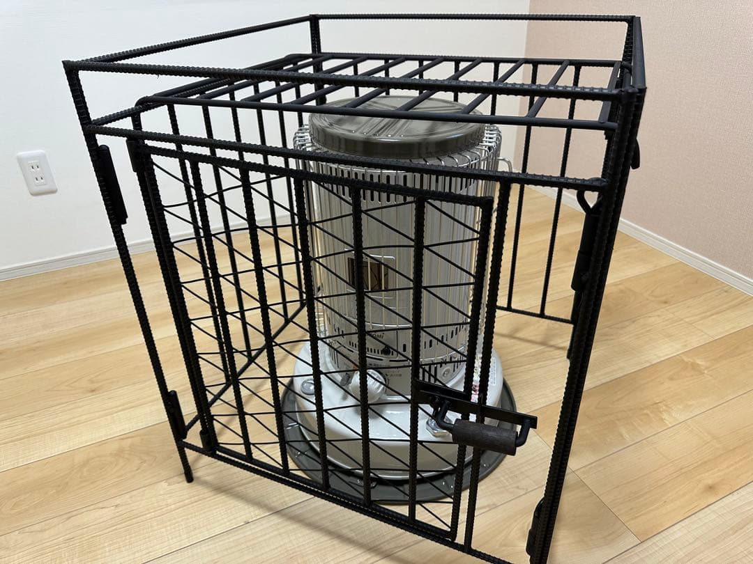 トヨトミ KS-67H ストーブガード 菱形デザイン 異形鉄筋無骨 ハンドメイド