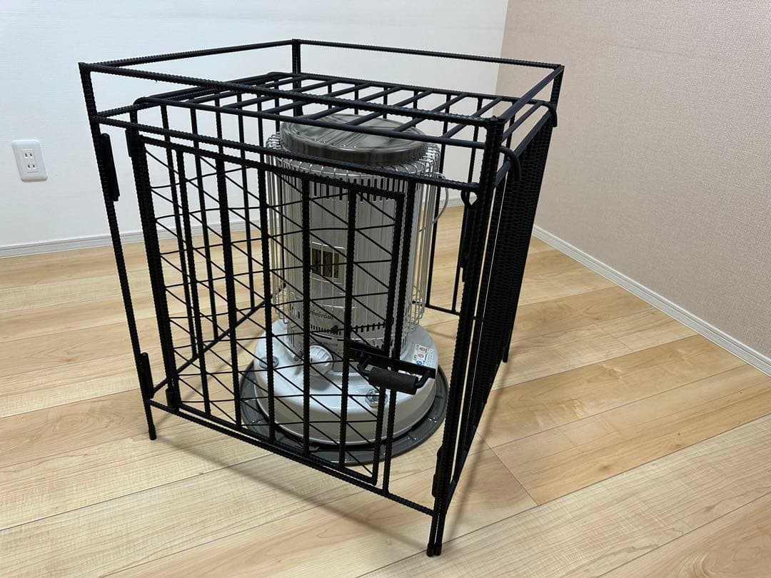 トヨトミ KS-67H ストーブガード 菱形デザイン 異形鉄筋無骨 ハンドメイド