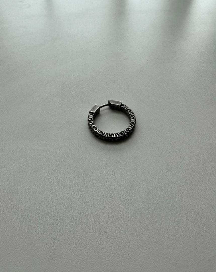 【メゾンマルジェラ】フープピアス　片耳