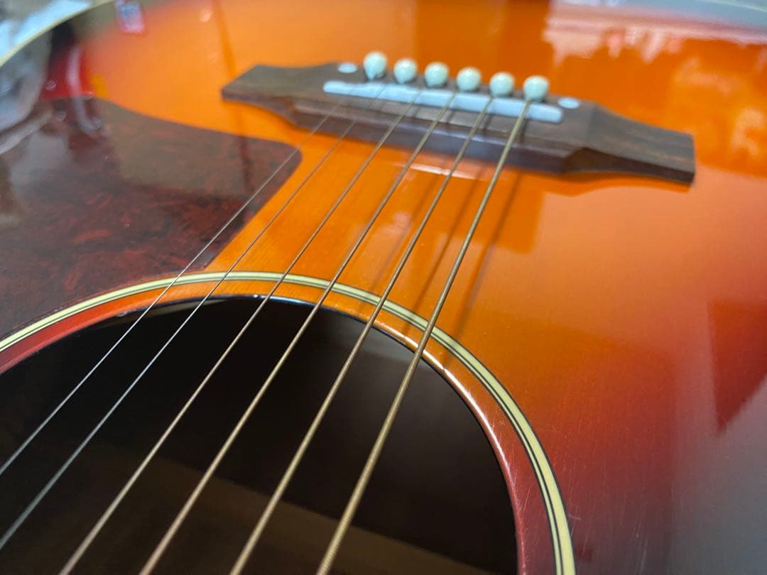 アコースティックギター　unkown