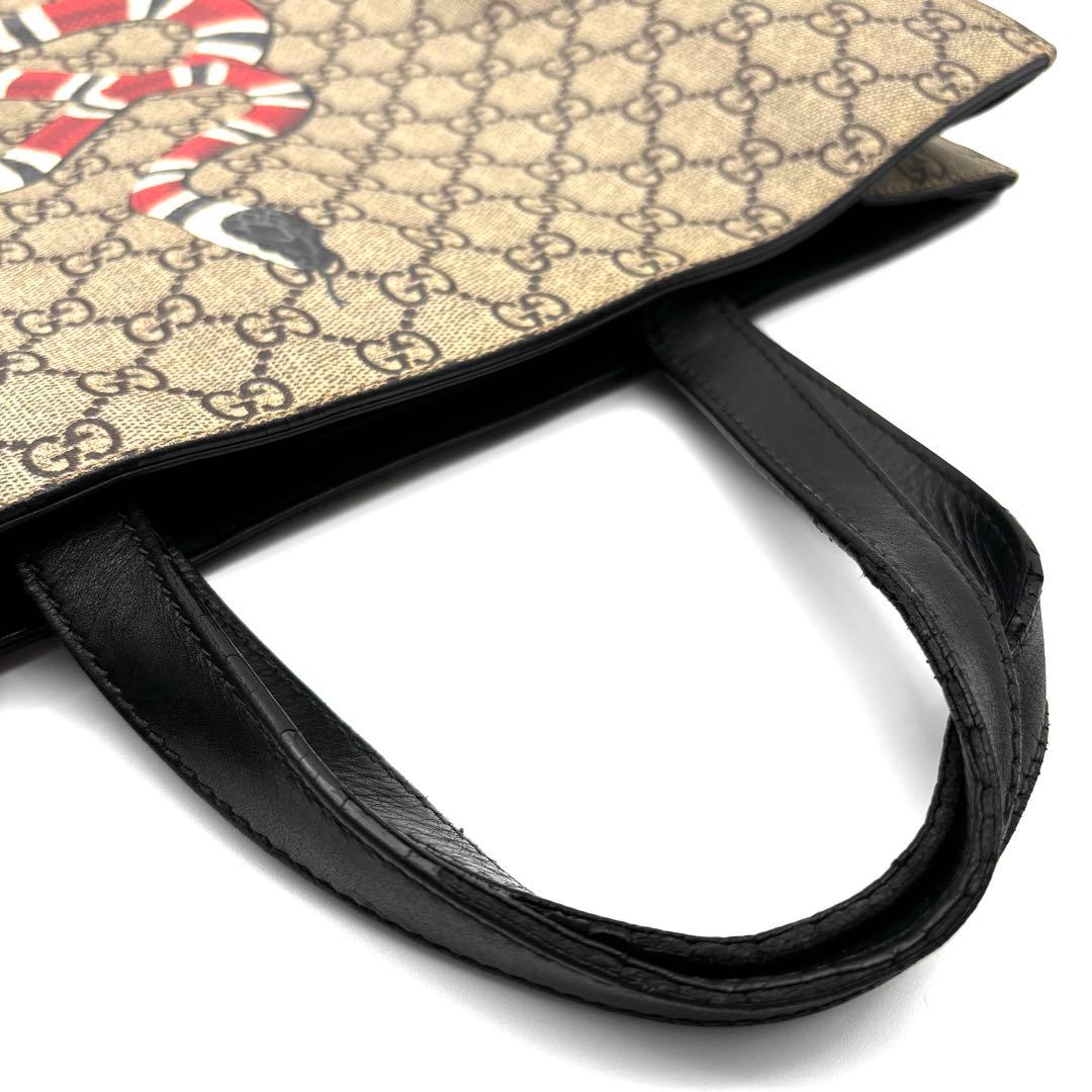 美品 グッチ 2way トートバッグ スネーク GG スプリーム 蛇 ベージュ