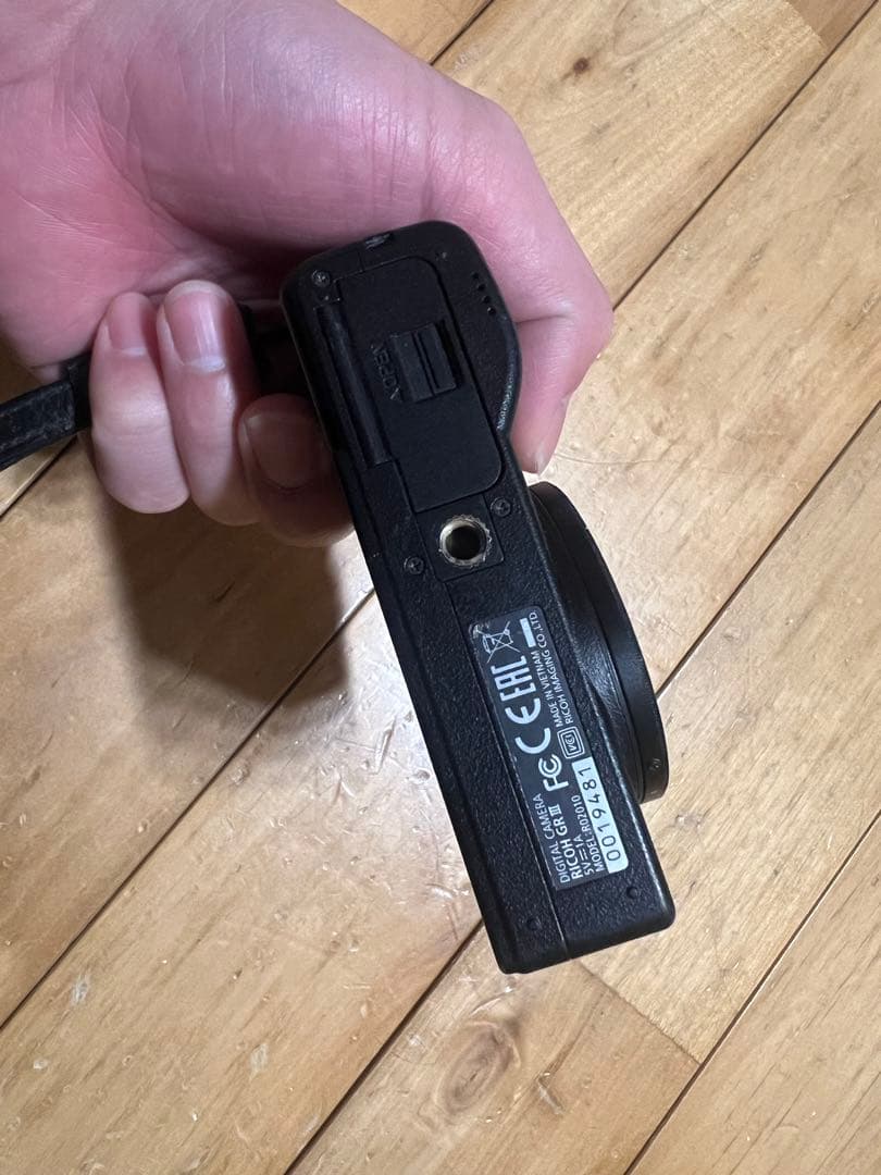 【ジャンク扱い】RICOH GR Ⅲ コンパクトデジタルカメラ