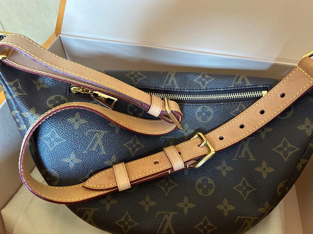 LOUIS VUITTON バムバッグダークブラウン
