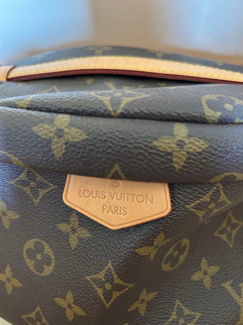 LOUIS VUITTON バムバッグダークブラウン