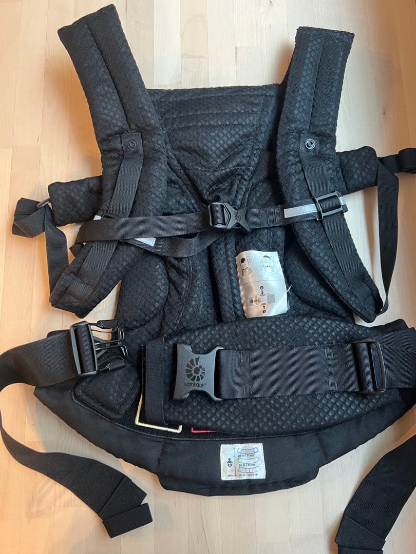 エルゴベビー オムニプリーズ　抱っこ紐