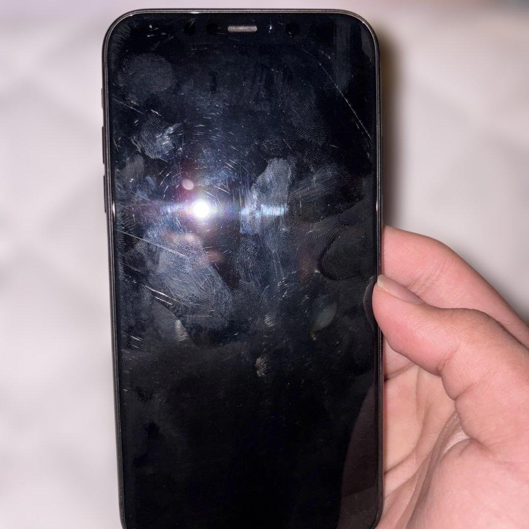 Apple iPhone 11 プラック動作未確認ジャンク品