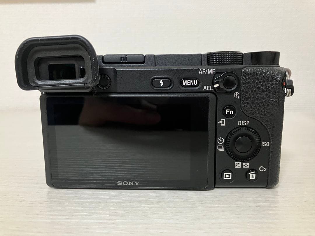 値下げ！Sony α6400 ダブルズームキット　箱付き