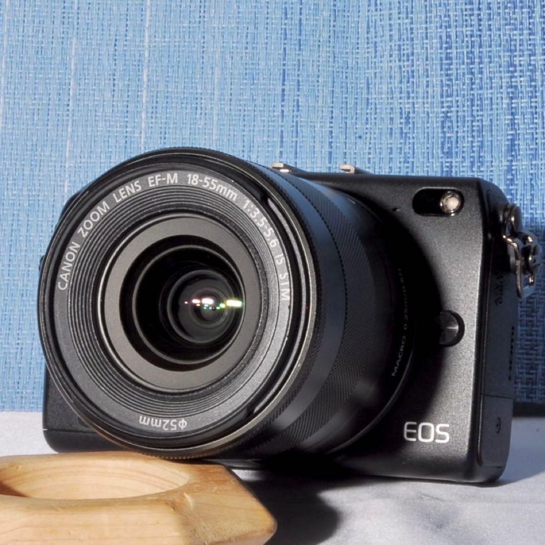 ♥️新品同様・極美品♥️Canon EOS M2 レンズキット♥️Wi-Fi内蔵