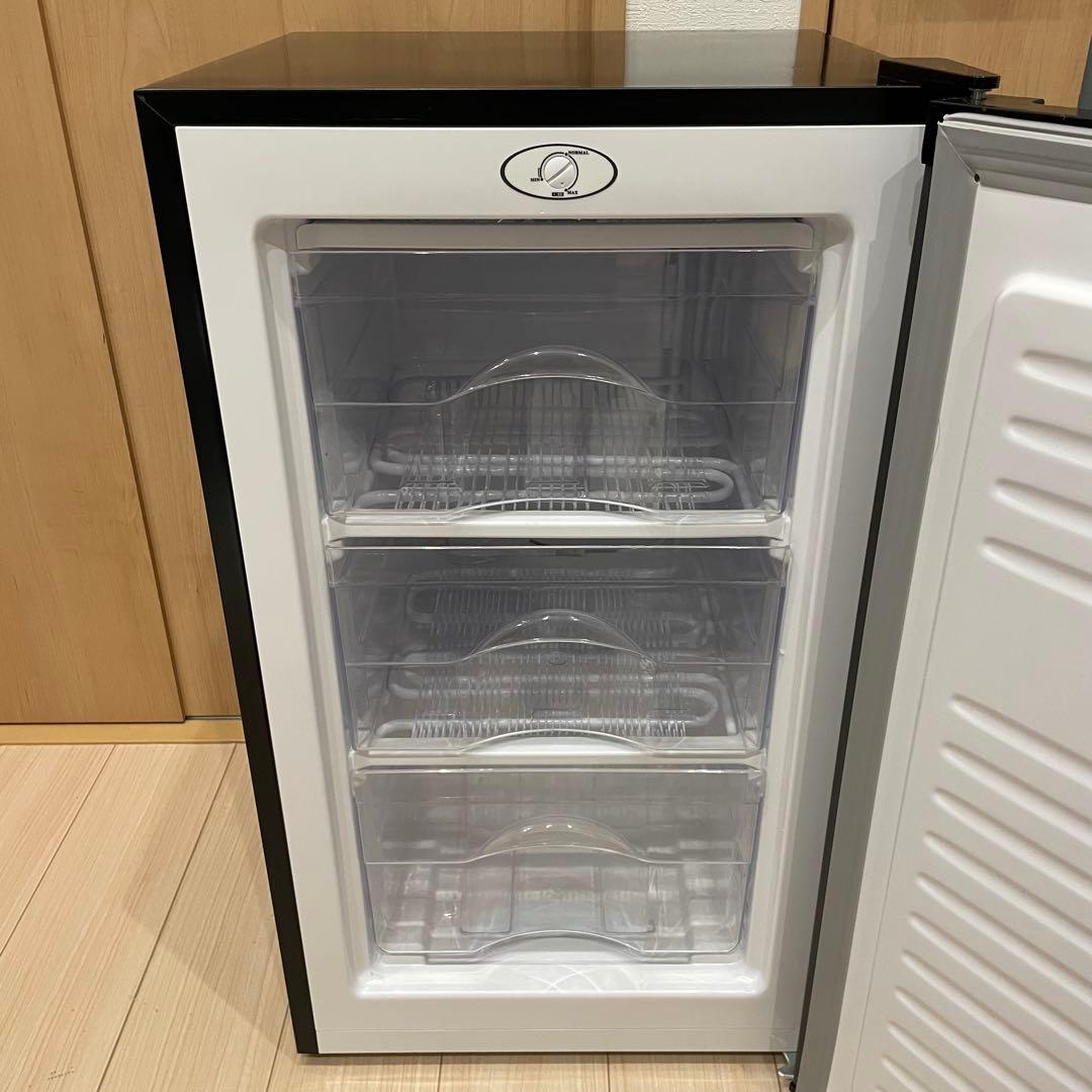 マクスゼン 60L 1ドア 前開き冷凍庫 右開き JF060HM01WH 23年