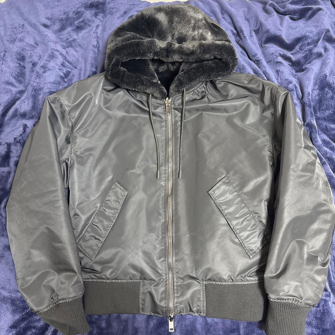 ZARA リバーシブルフェイクファーボンバージャケット　サイズS（値下げ×）