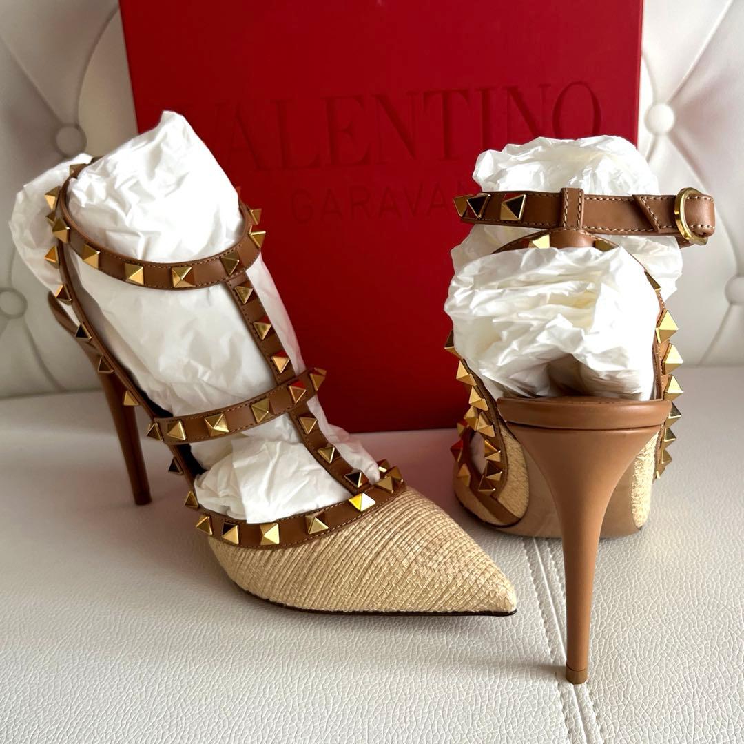 VALENTINO ヴァレンティノガラバーニロックスタッズストローレザーパンプス